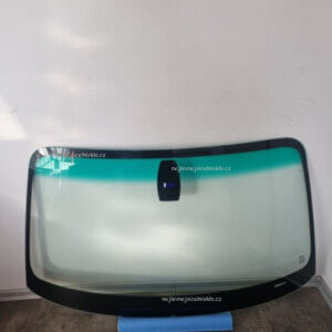 čelní sklo BMW E81 E82 E87 E88 zelené zelený pruh senzor deště